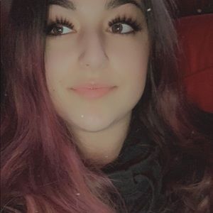 Meet your Posher, Nesya